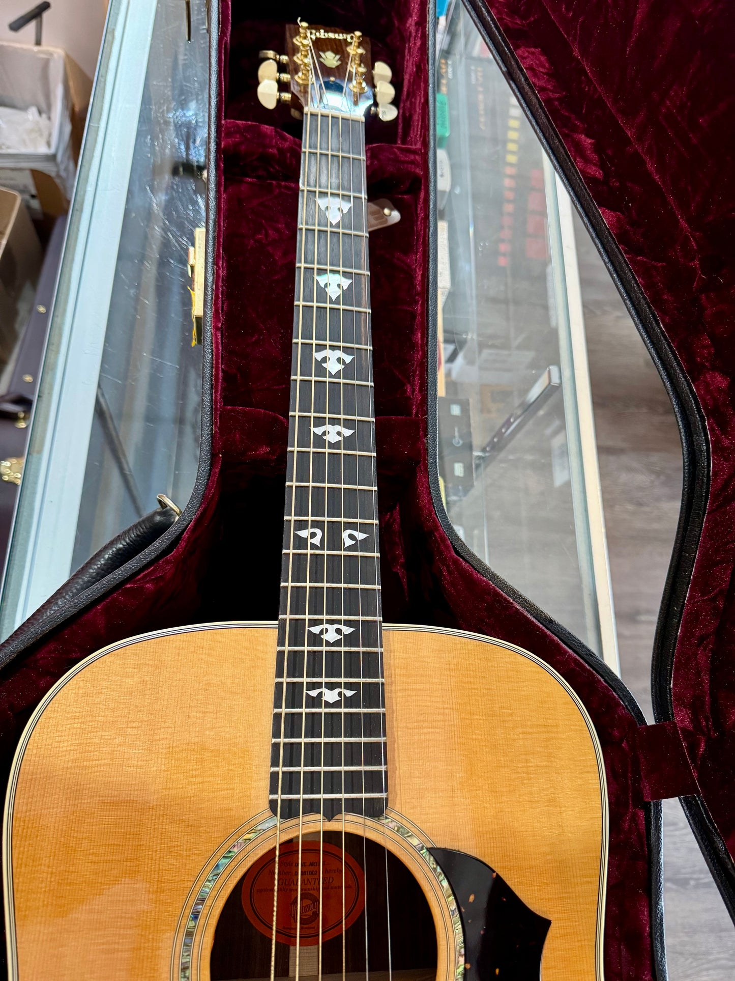 Used Gibson Dove Artist Acoustic Guitar 2001