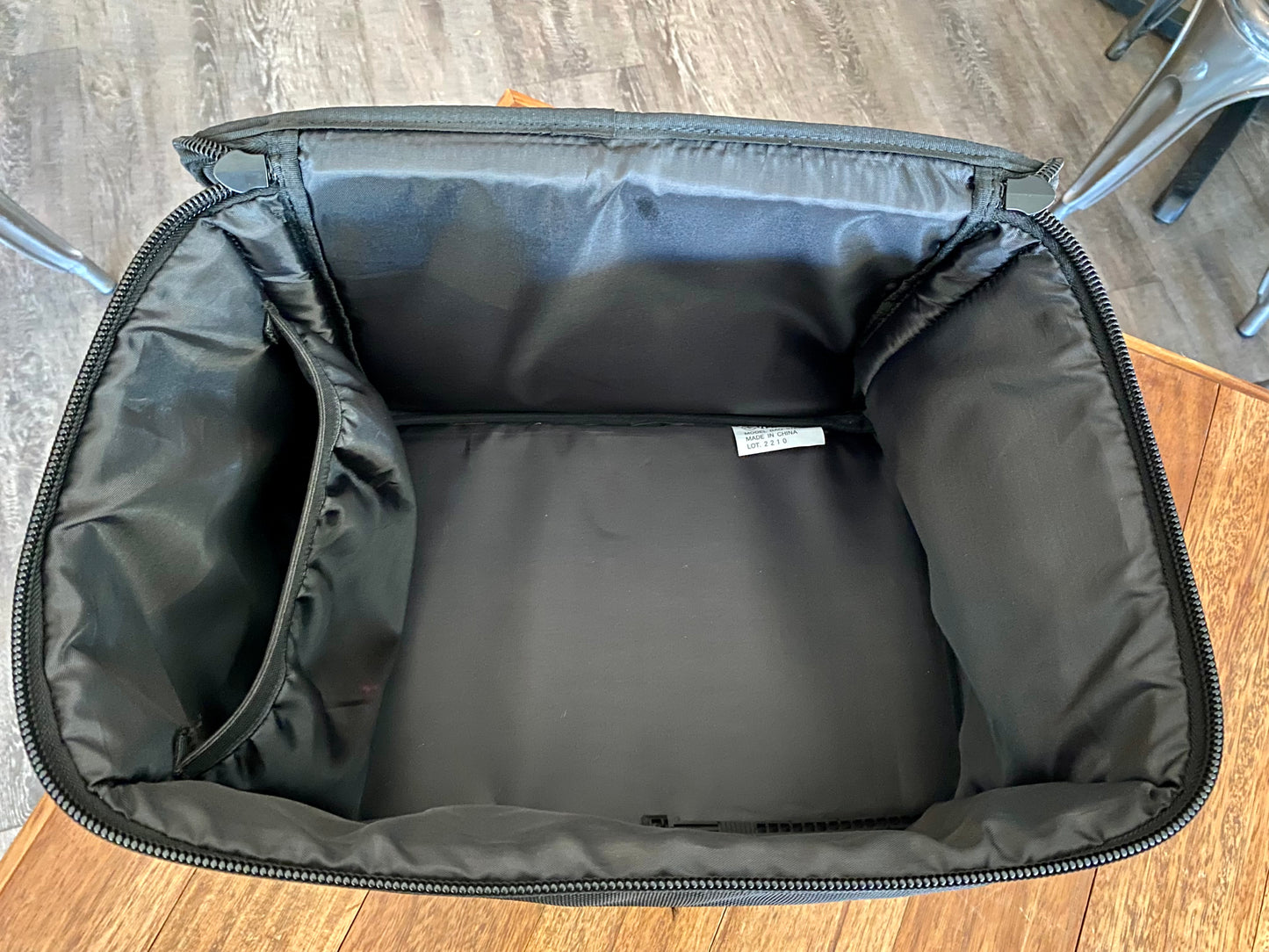YAMAHA STAGEPAS100 PORTABLE 100 Watt PA SYSTEM with STP-100 Bag - Used