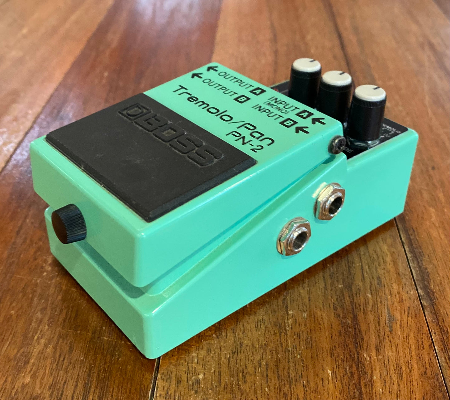 BOSS PN-2 Tremolo/Pan Effects Pedal - Used