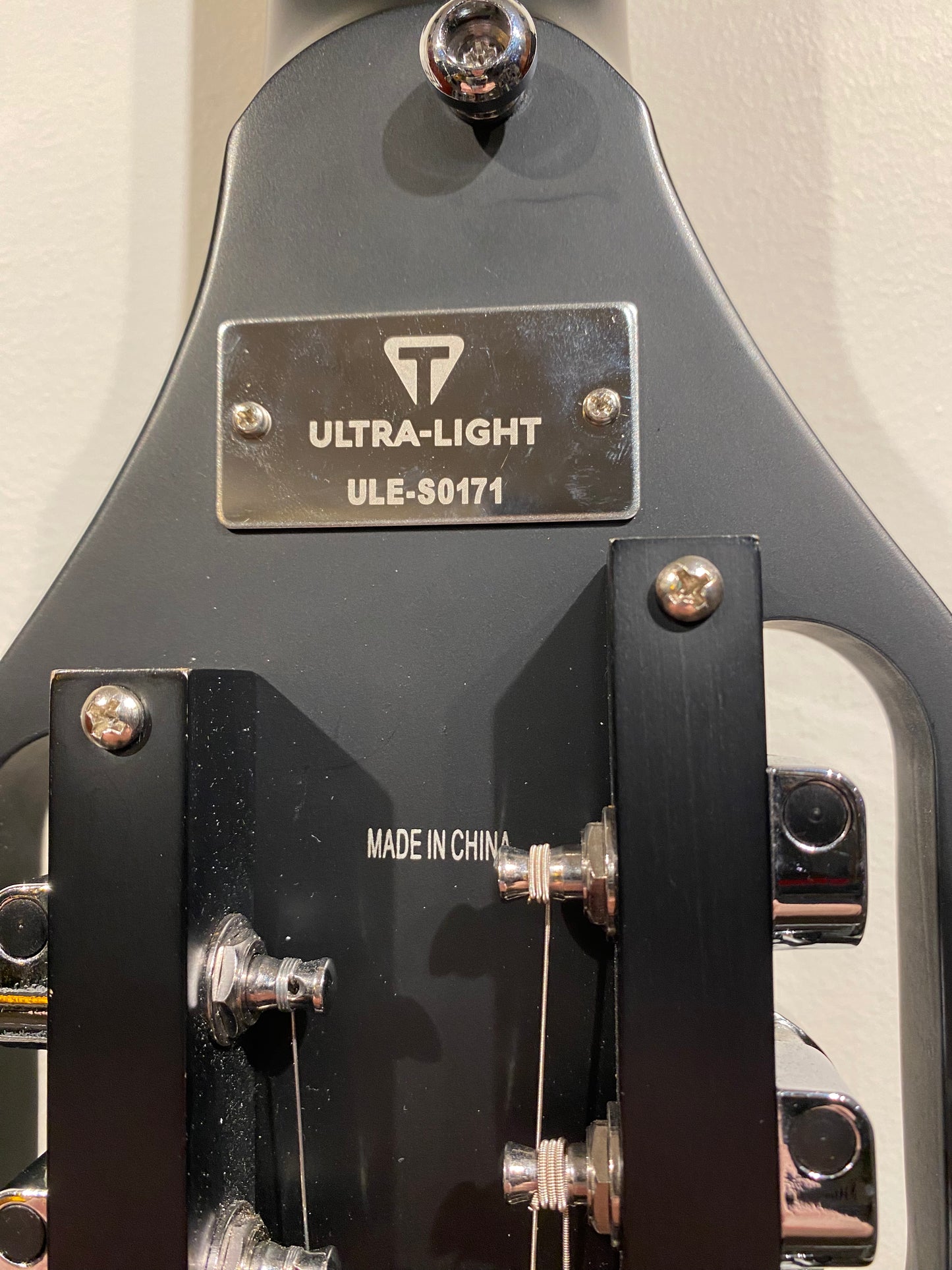 Used Traveler Ultra-Light Electric Guitar with Gig Bag