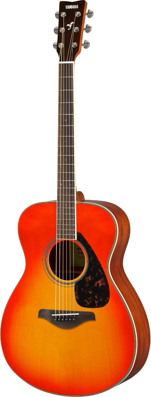 Yamaha FS820 Small Concert Body Acoustic Guitar