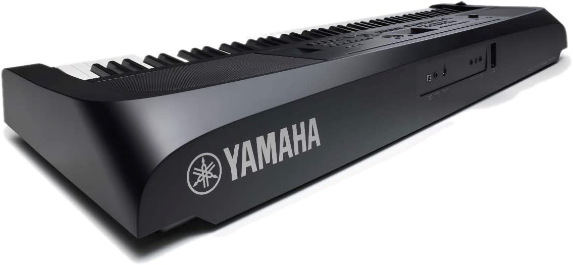 Yamaha DGX-670 Portable Grand Piano