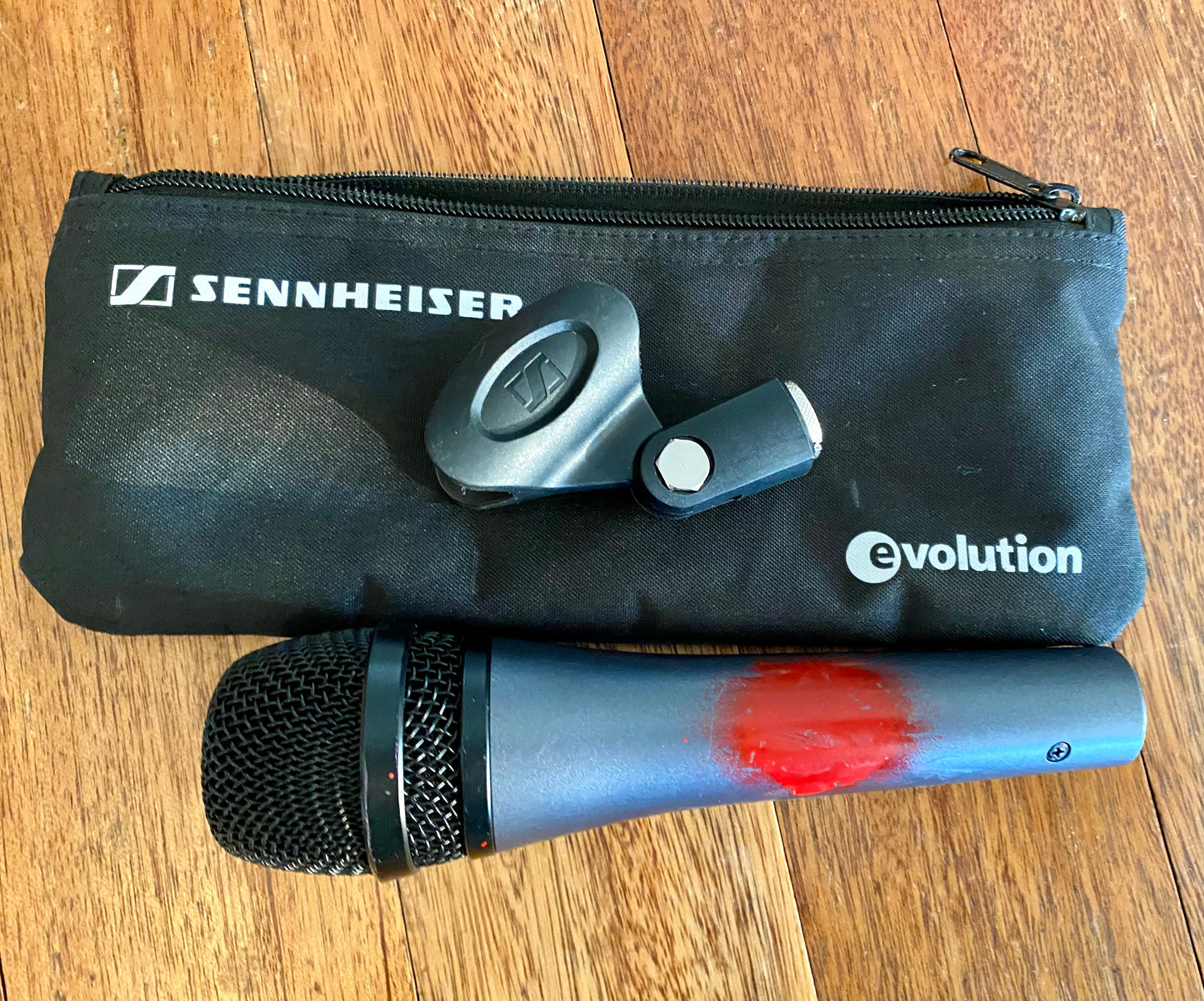Sennheiser e835 Cardioid Handheld Dynamic Microphone - Used
