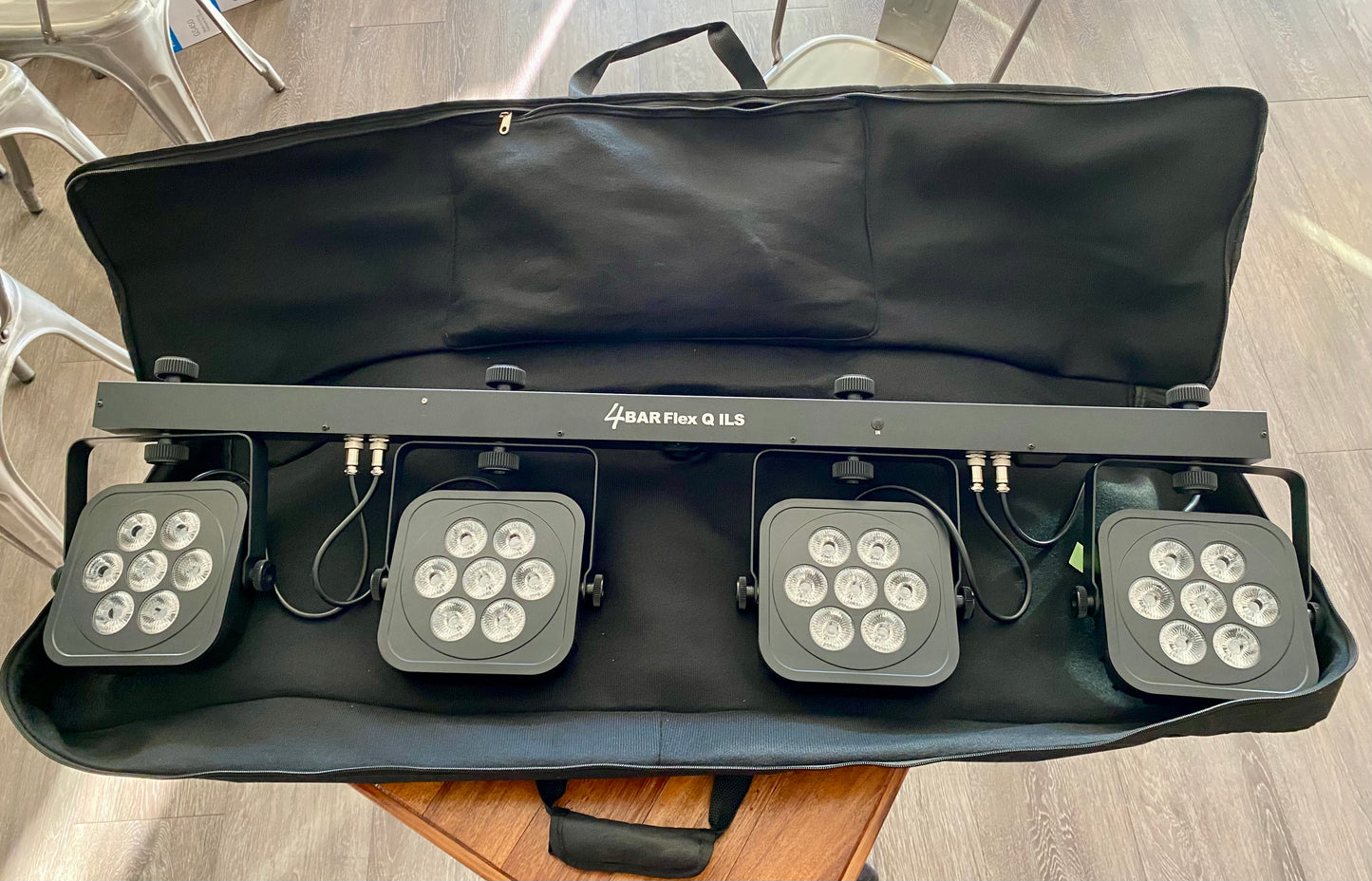 Chauvet DJ 4Bar Flex Q ILS - Complete RGBA LED Wash Lighting System with Stand -Used