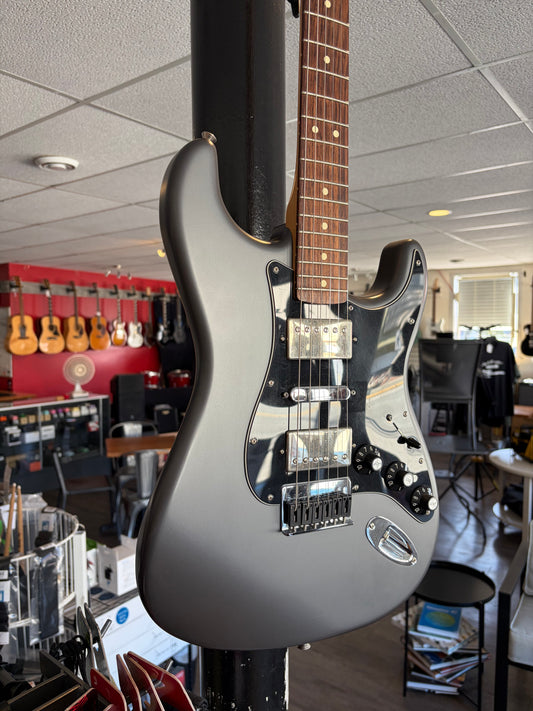 Fender Stratocaster Special Edition HSH (MIM) 2011 Consignment
