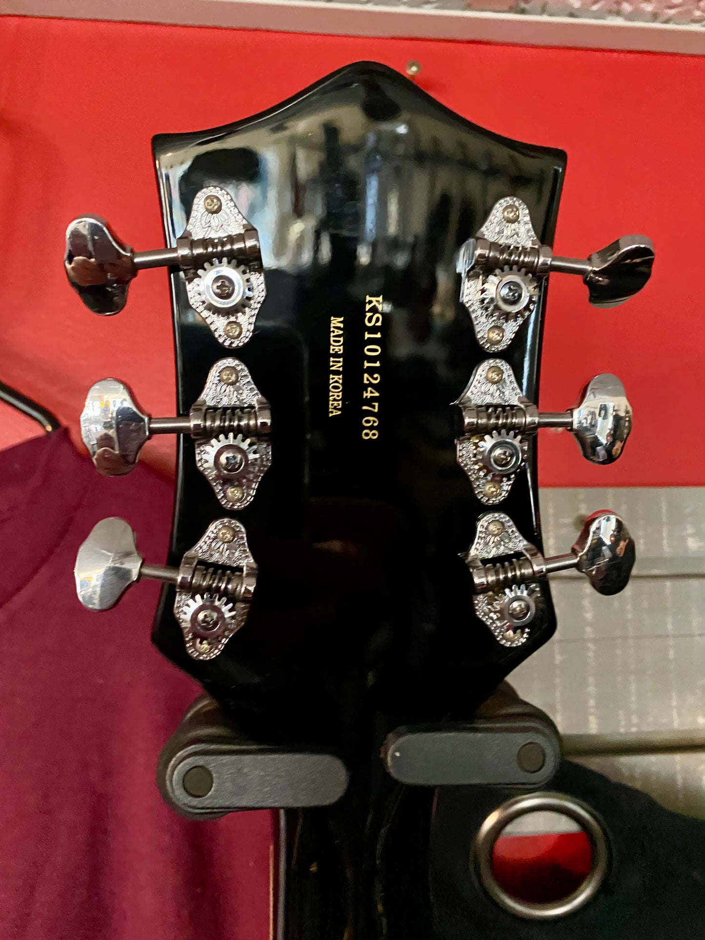 Gretsch G5120 Electromatic Hollow Body Electric Guitar - Black - Used Consignment