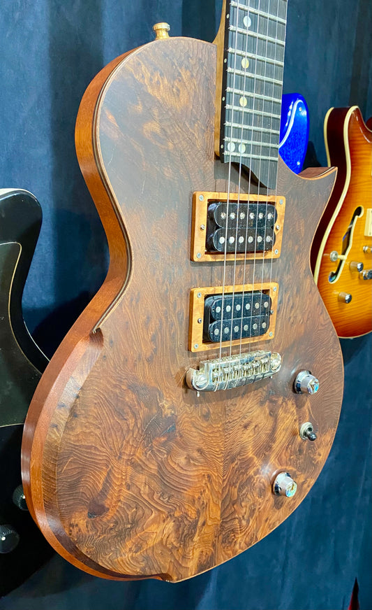 Louis Phillippe Bond Custom Single Cutaway Electric Guitar