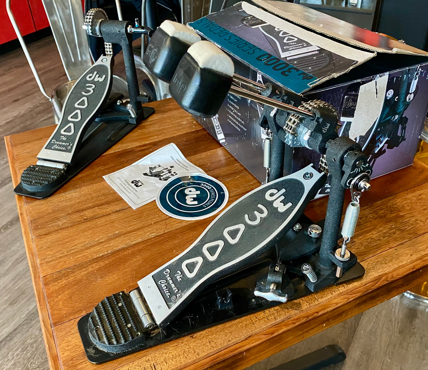 DW Hardware 3000 Series Double Pedal Right-handed DWCP3002 Used