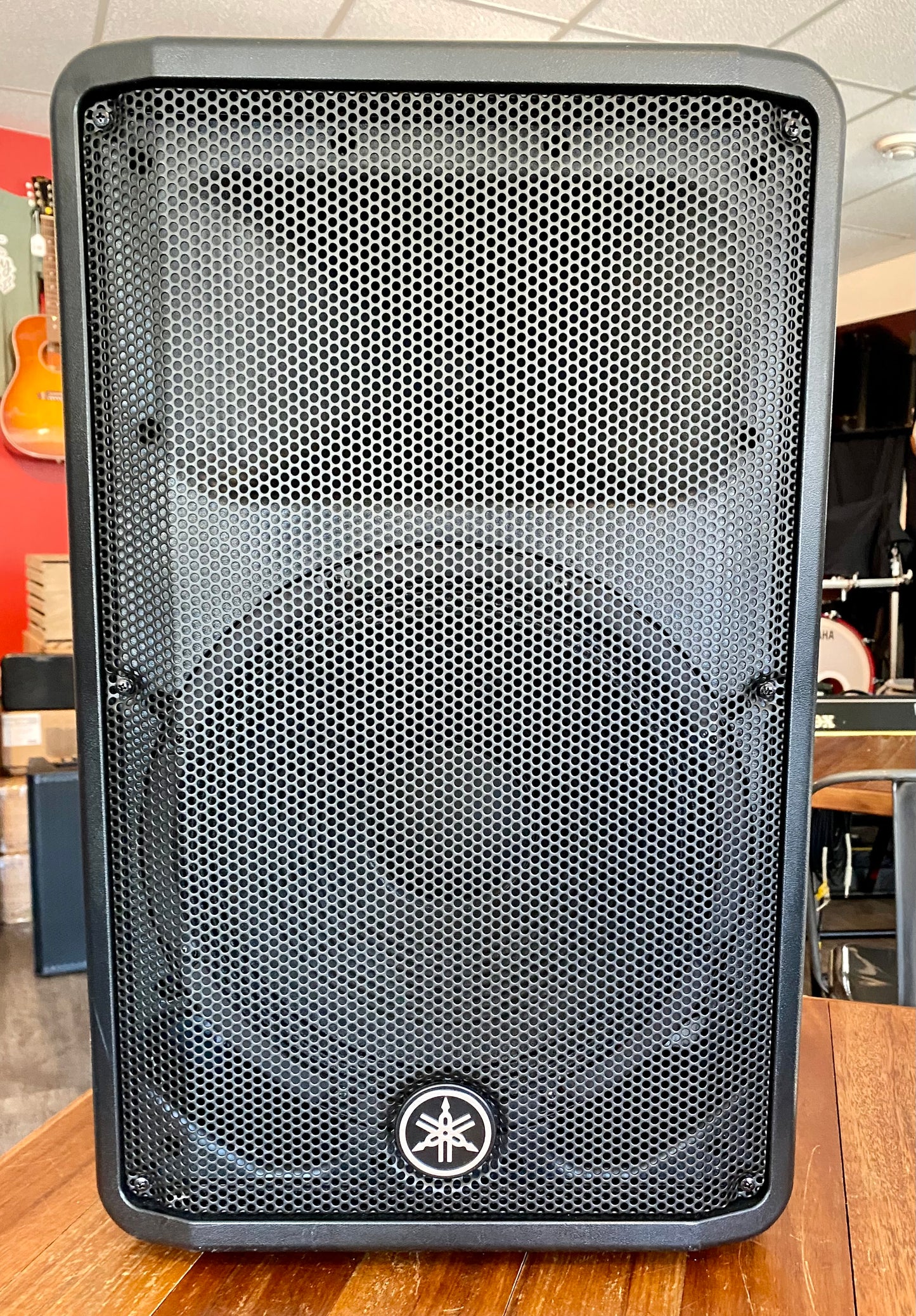 Yamaha DBR12 Powered Speaker Used UFCZ01102
