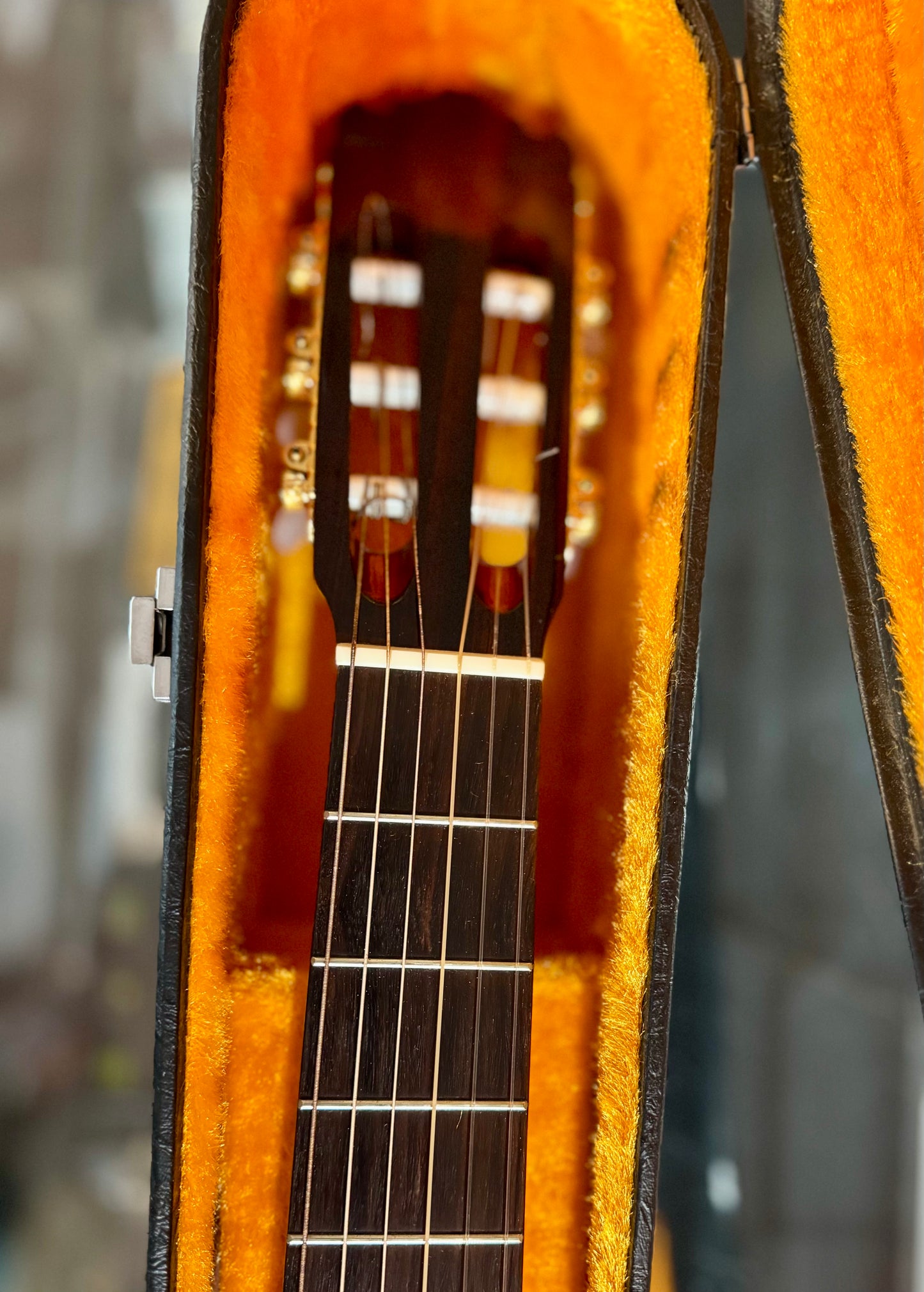 Vintage Kazuo Yairi CBS Masterworks Classical Guitar MWG-Y-1010