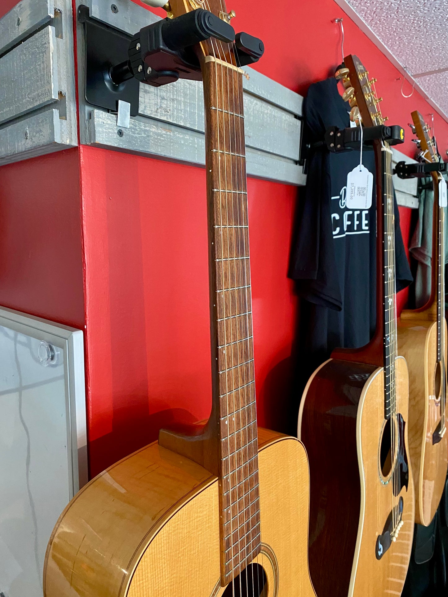 Simon & Patrick SC-FLM Showcase Acoustic Electric Guitar with Tric Case
