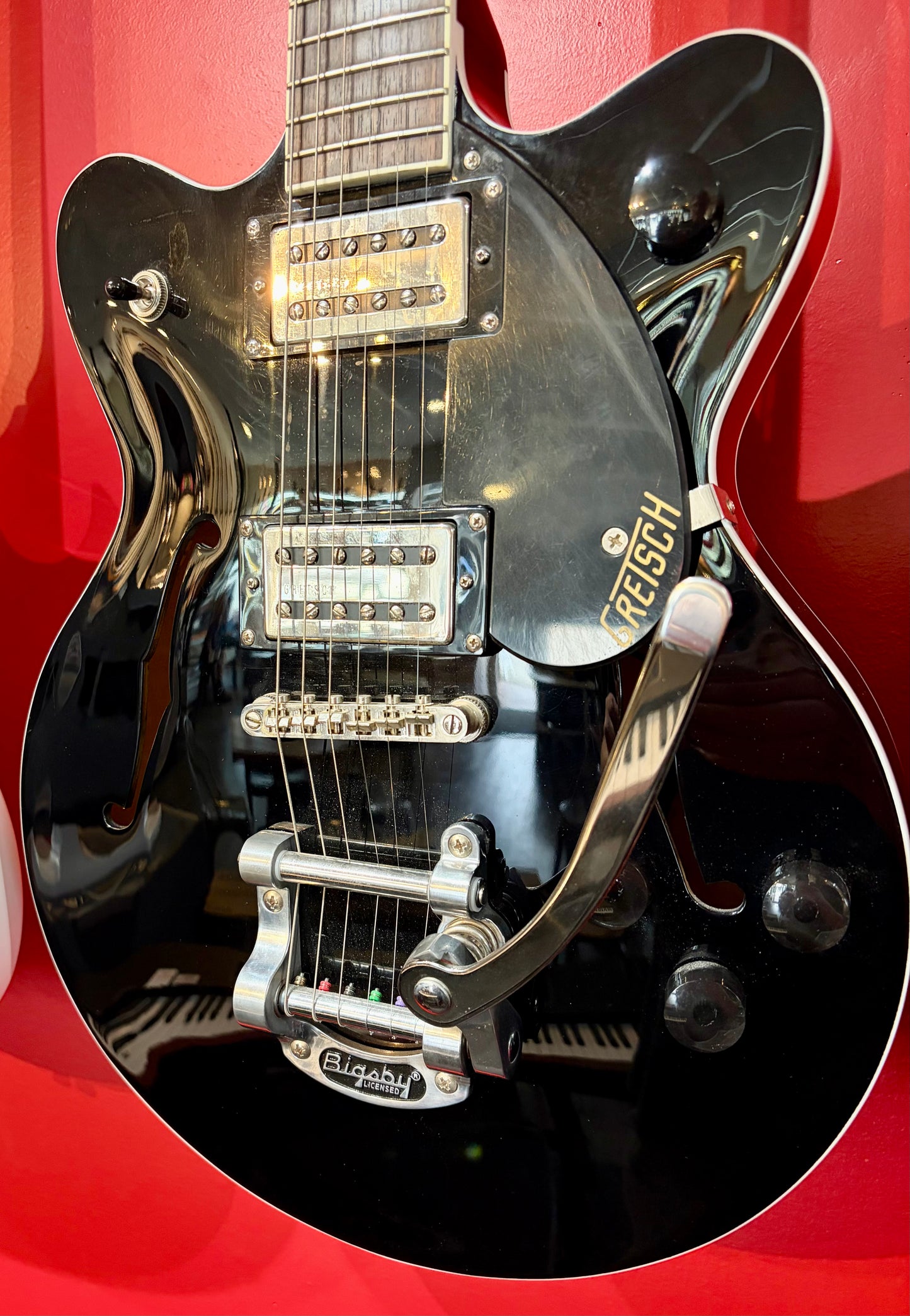 Gretsch G2655 Streamliner Hollow Body Electric Guitar - Black - Used Consignment