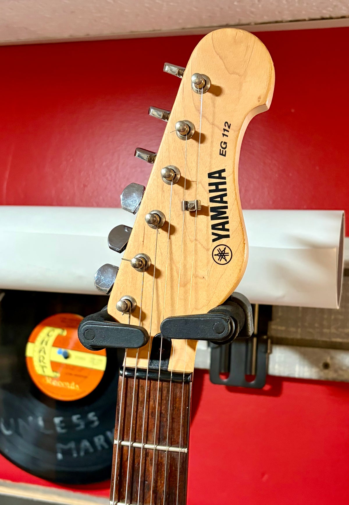 Yamaha EG112 Electric Guitar Used Consignment