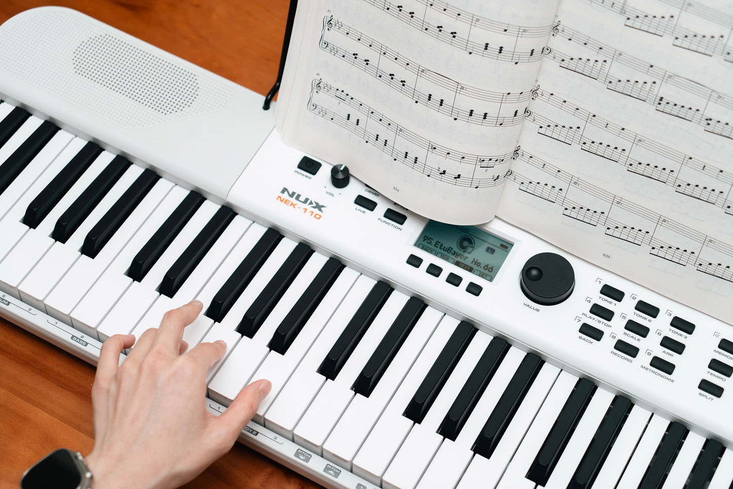 NUX NEK-110 61-Key Portable Keyboard with 700 Tones, White