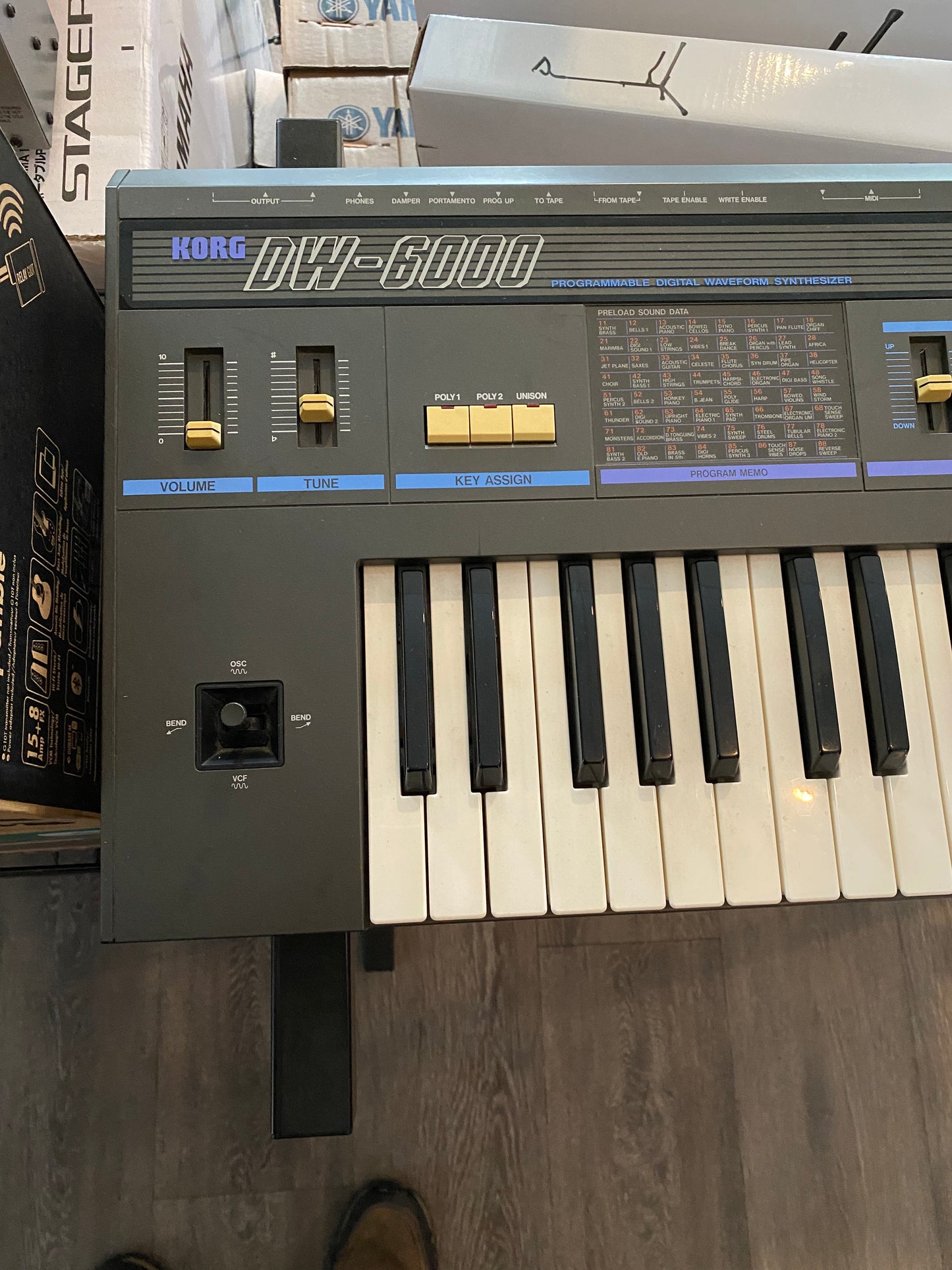 Korg DW-6000 Vintage Synthesizer